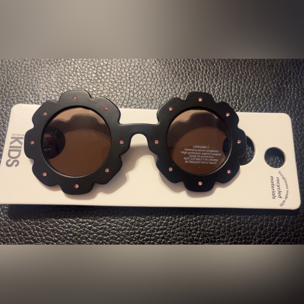 Kids Black Flower Sunglasses